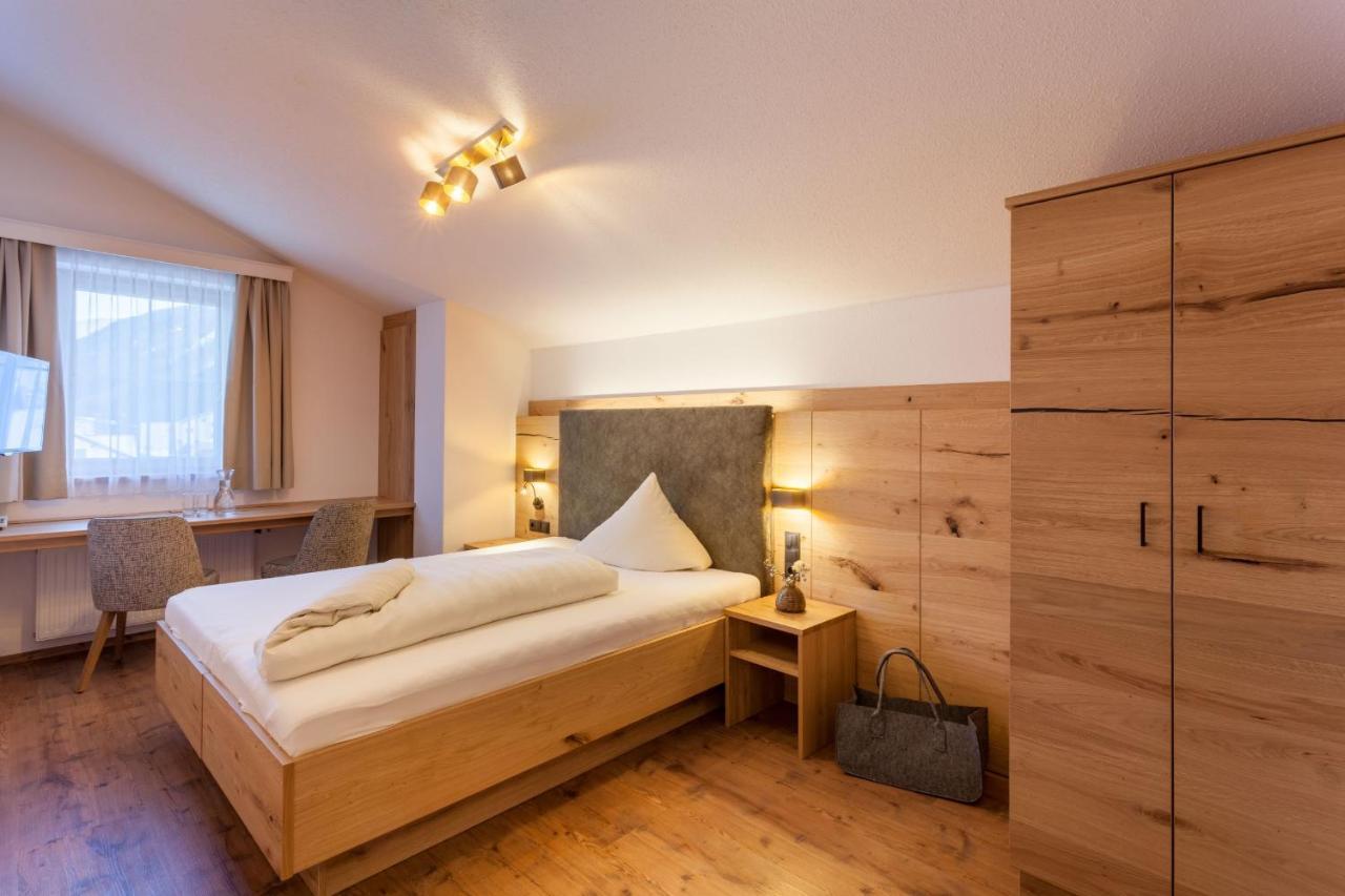 Hotel Luggi Galtür Buitenkant foto