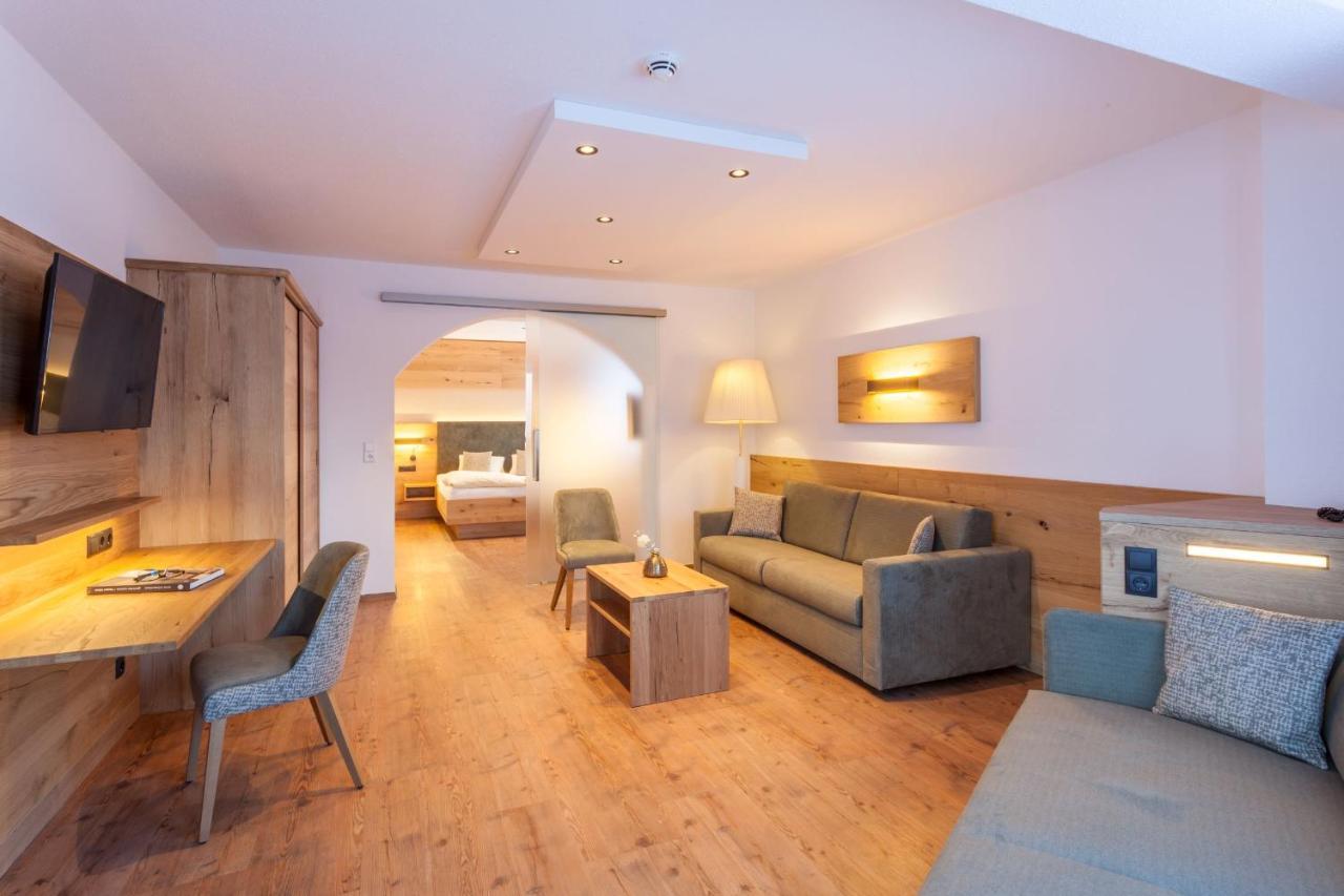 Hotel Luggi Galtür Buitenkant foto