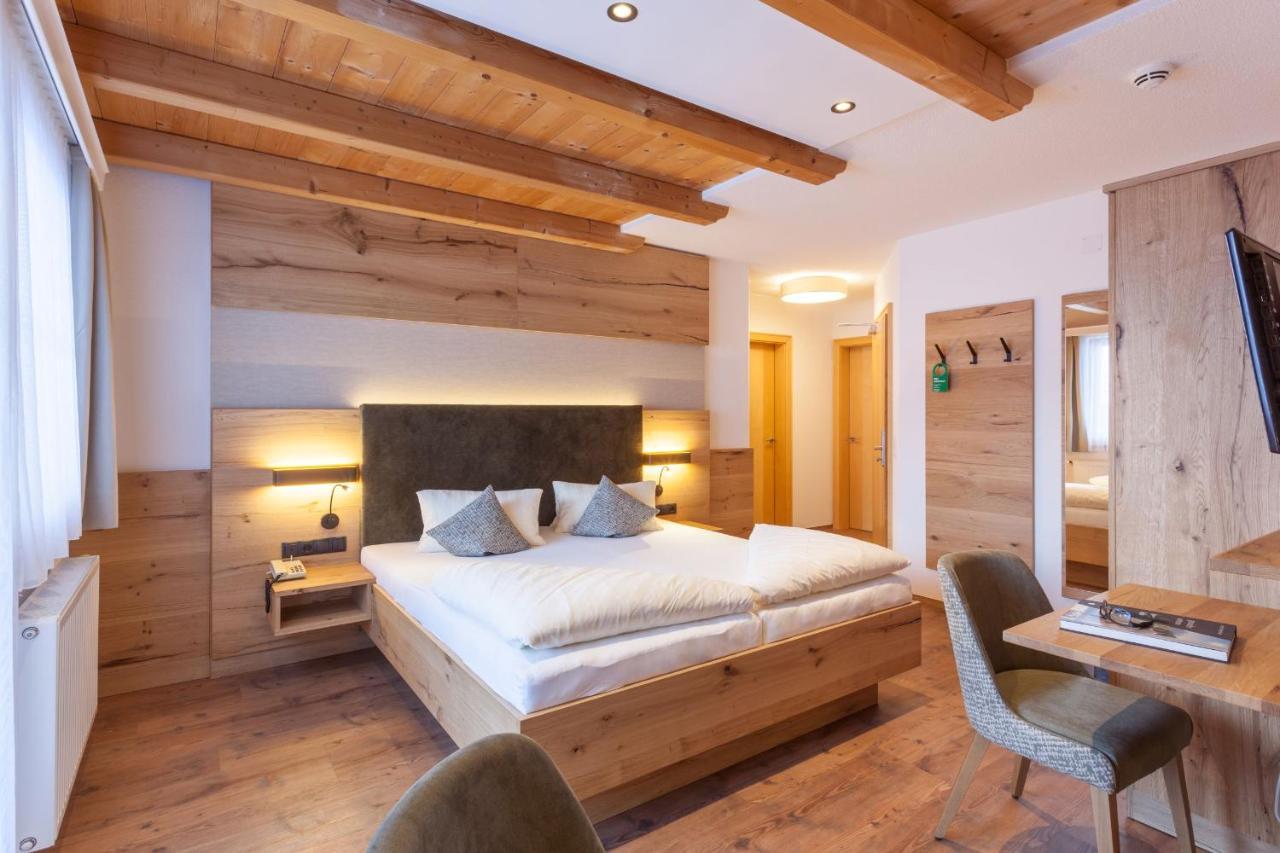 Hotel Luggi Galtür Buitenkant foto