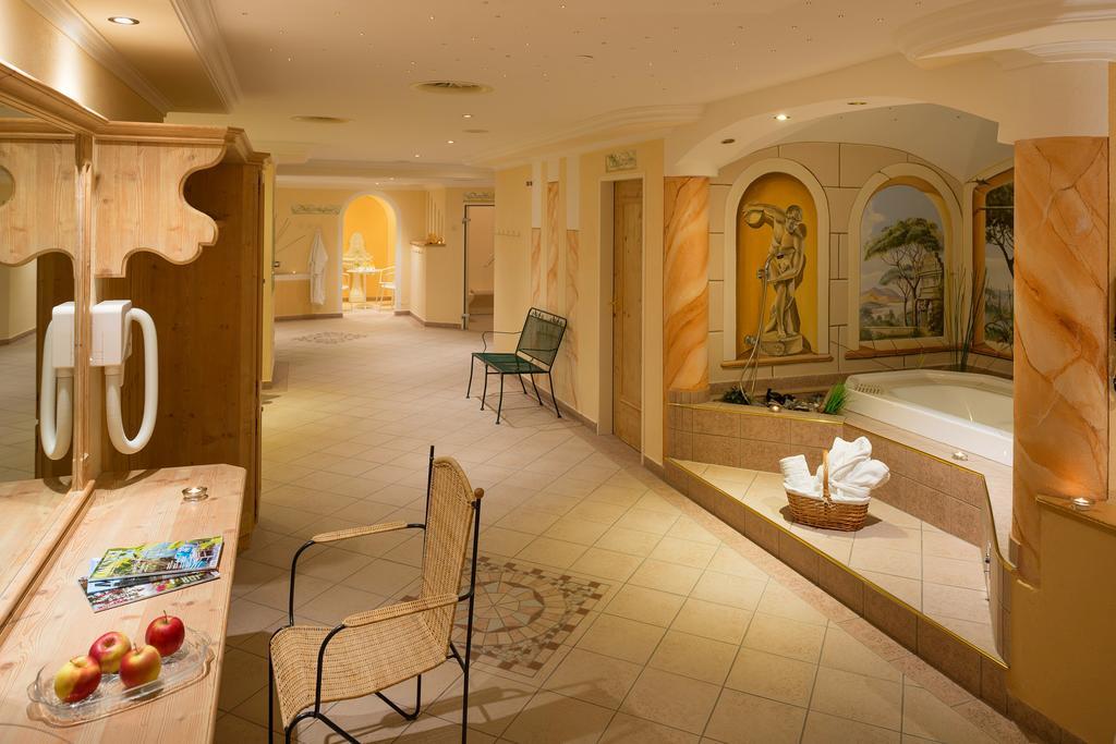 Hotel Luggi Galtür Buitenkant foto
